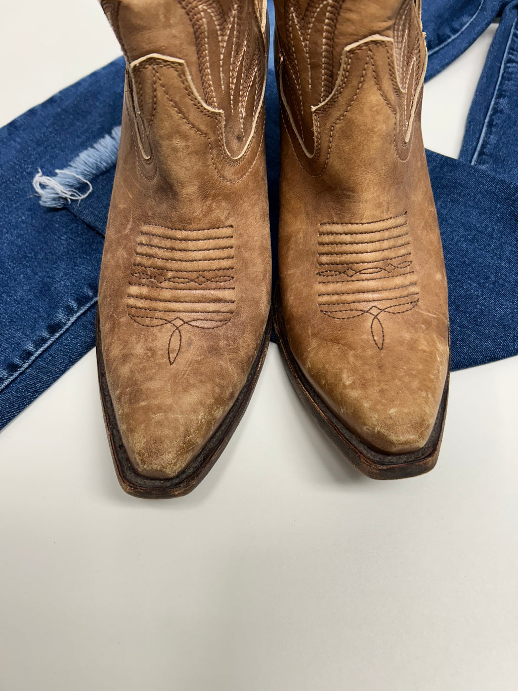 Ariat Boots Size 9.5