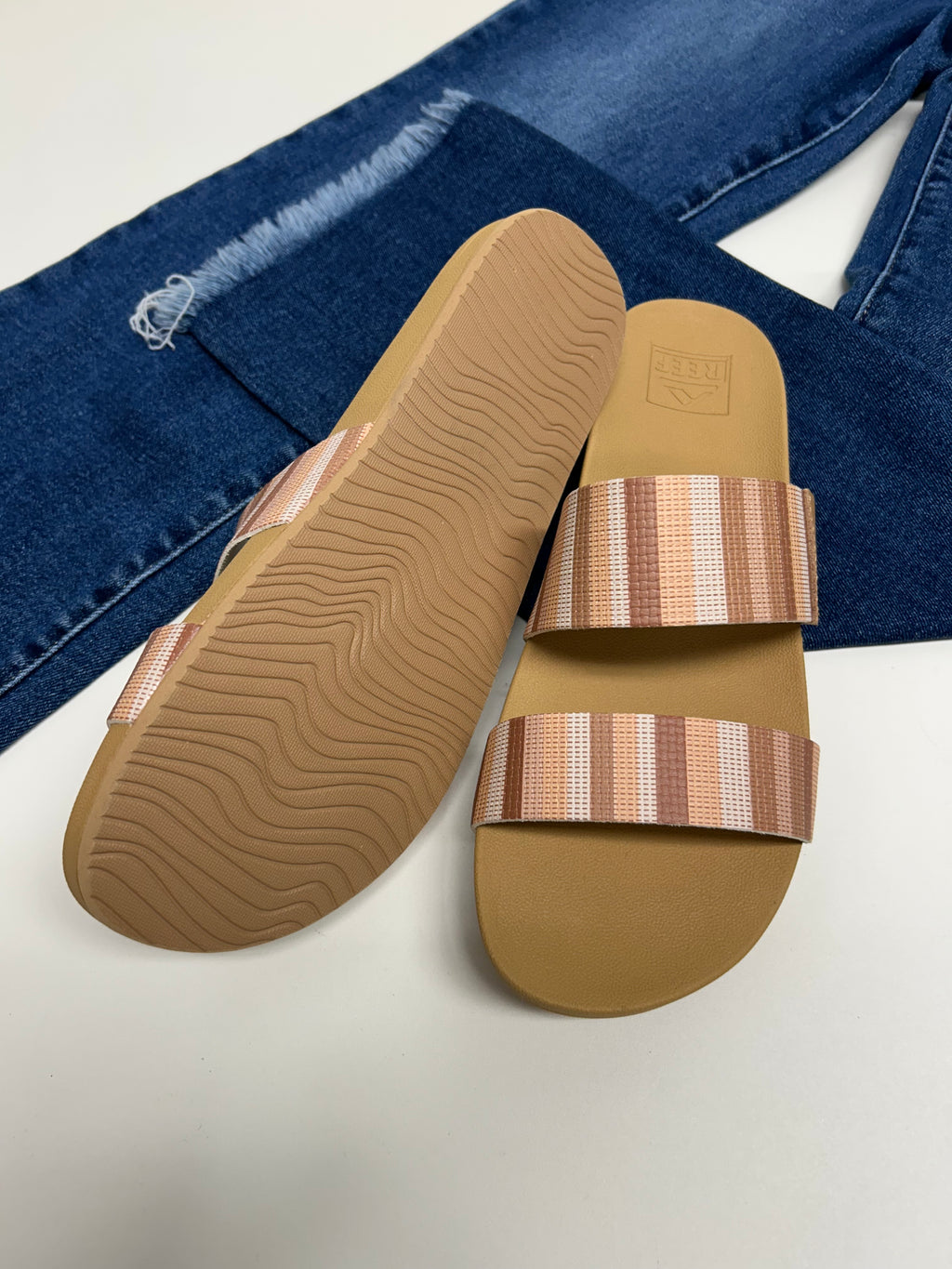 Reef Sandals Size 10