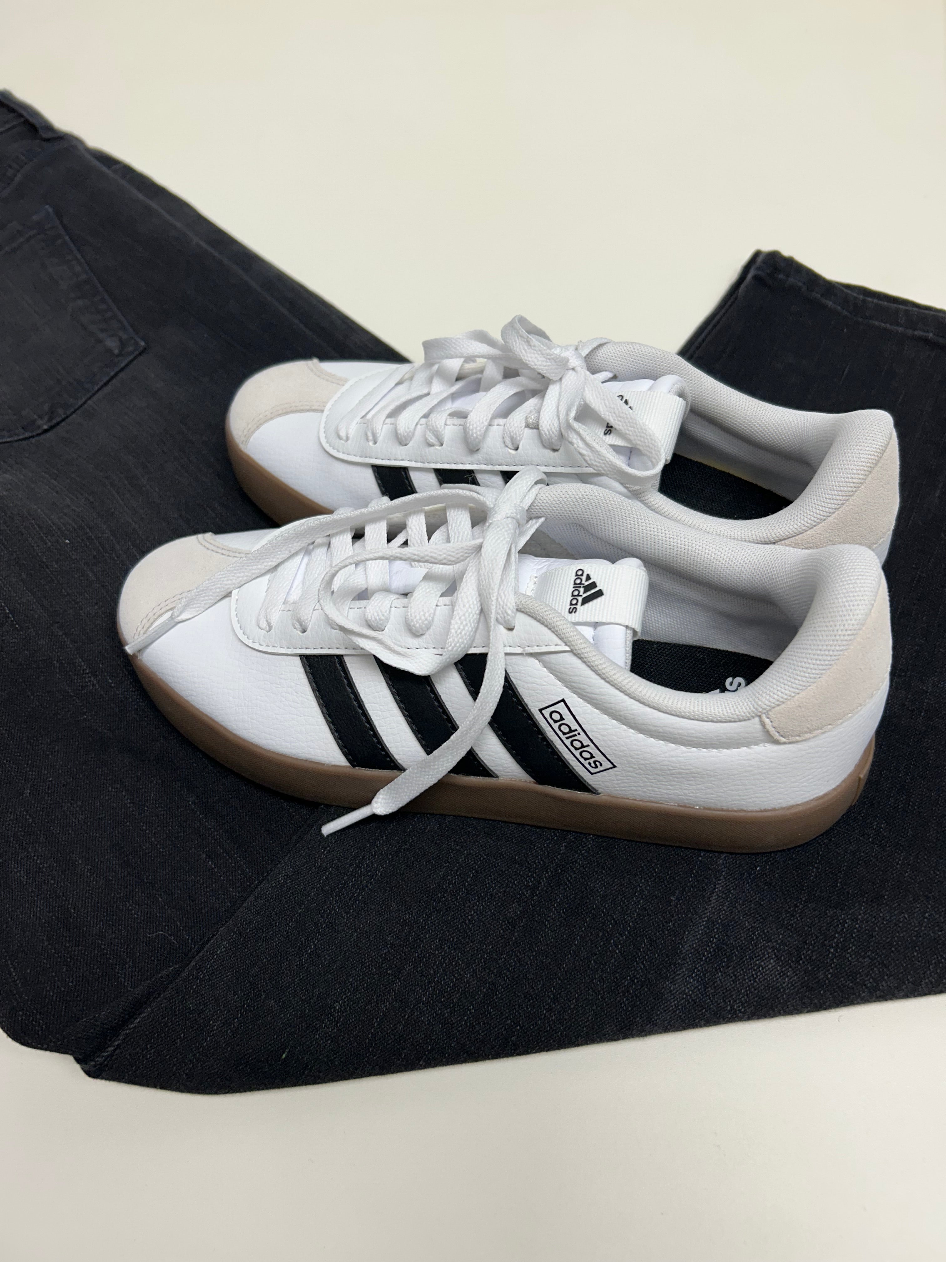Adidas Sneakers Size 7.5