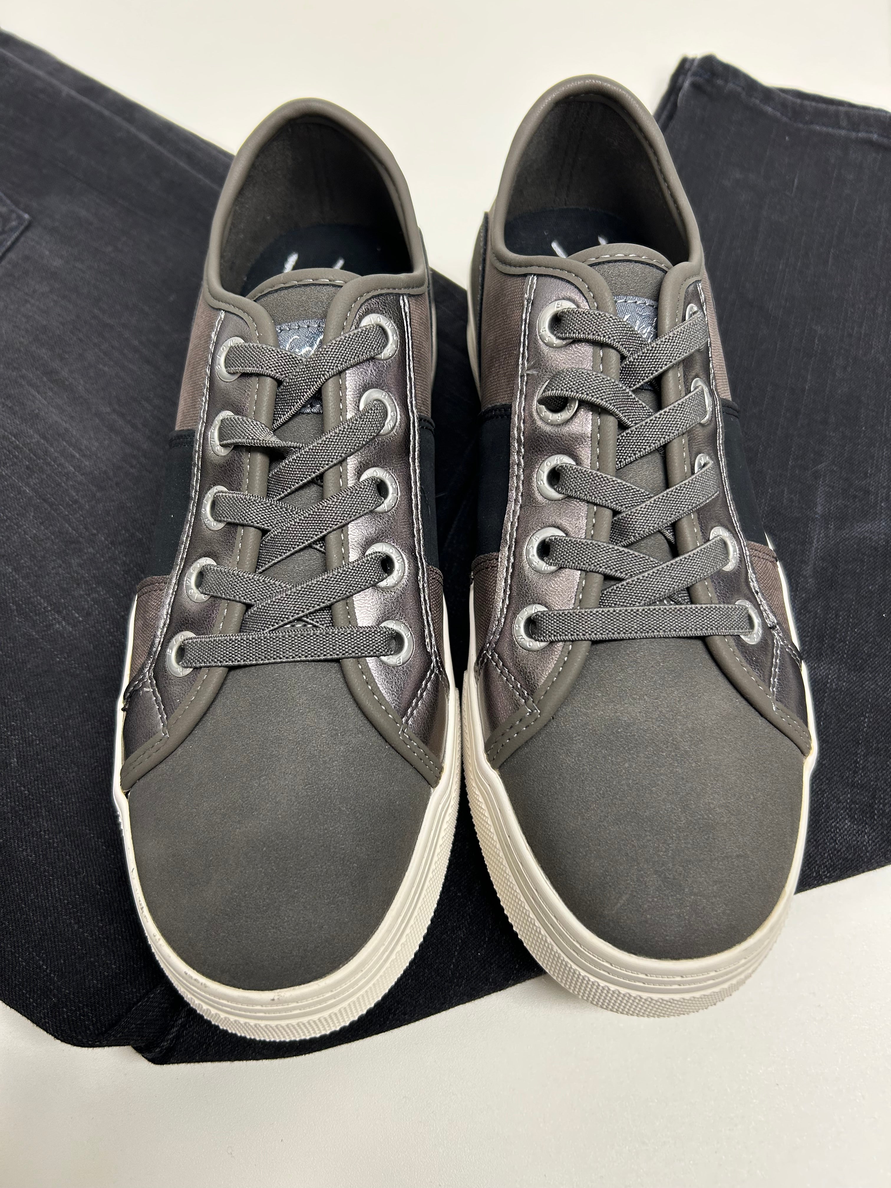 Blowfish Sneakers Size 10