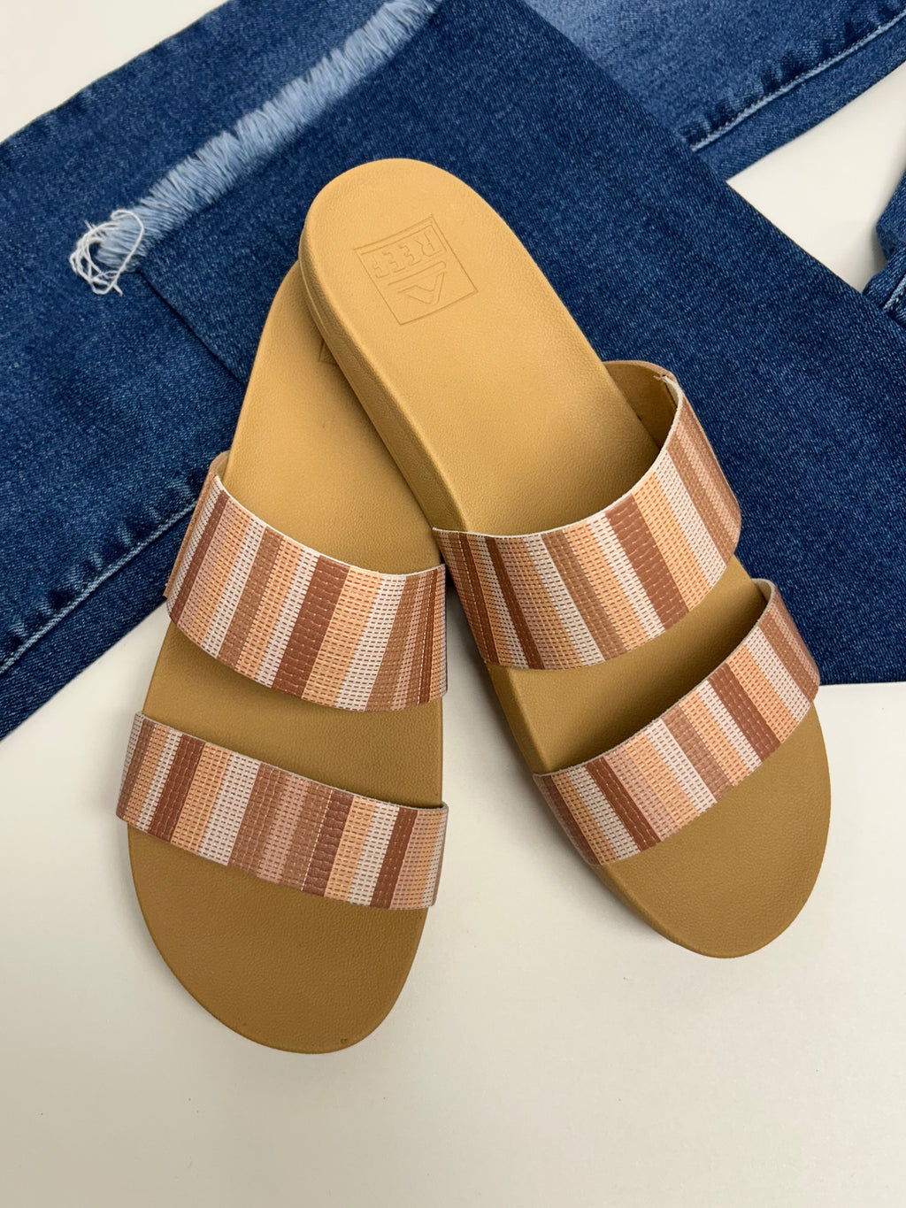 Reef Sandals Size 10
