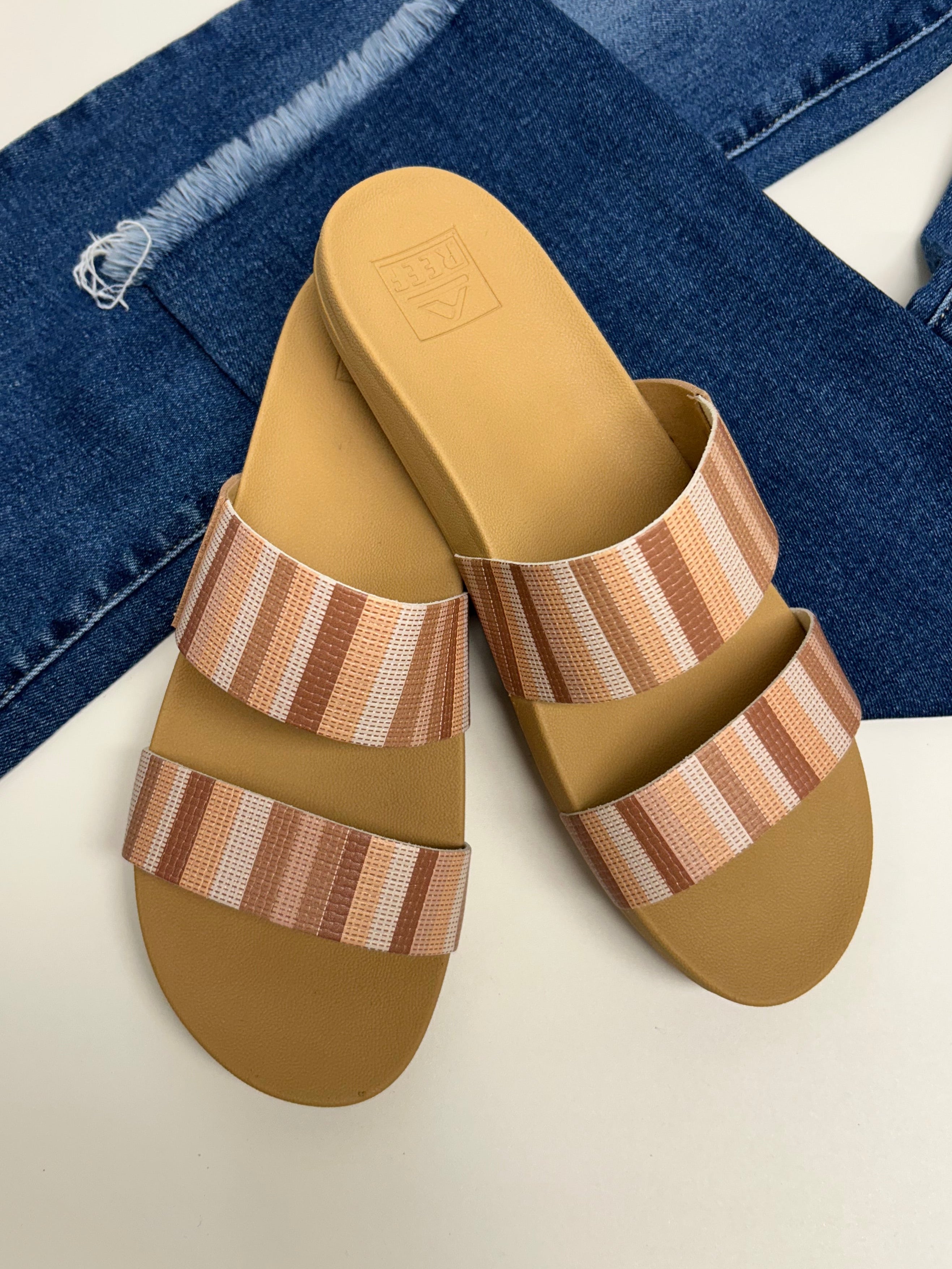 Reef Sandals Size 10