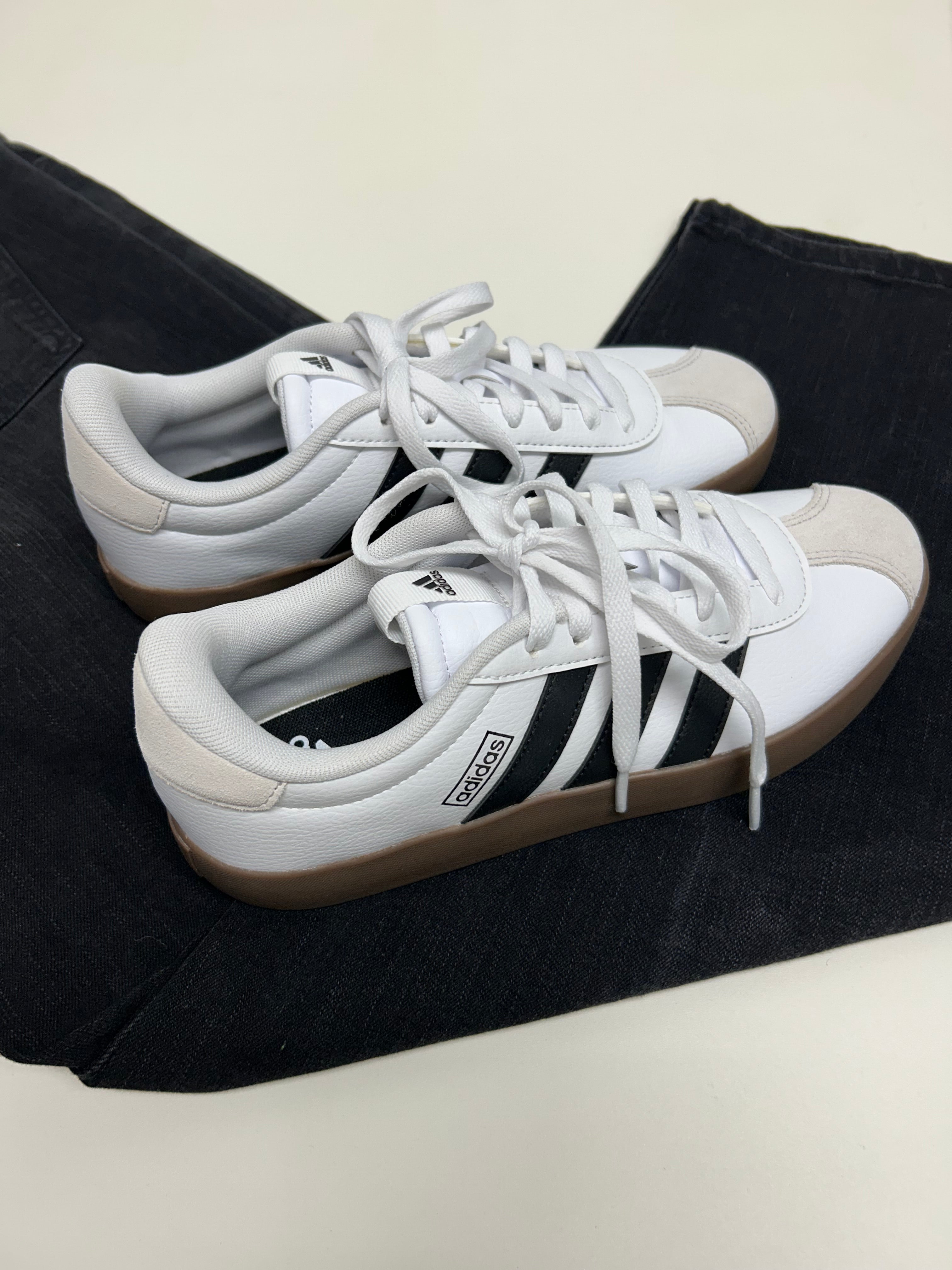 Adidas Sneakers Size 7.5