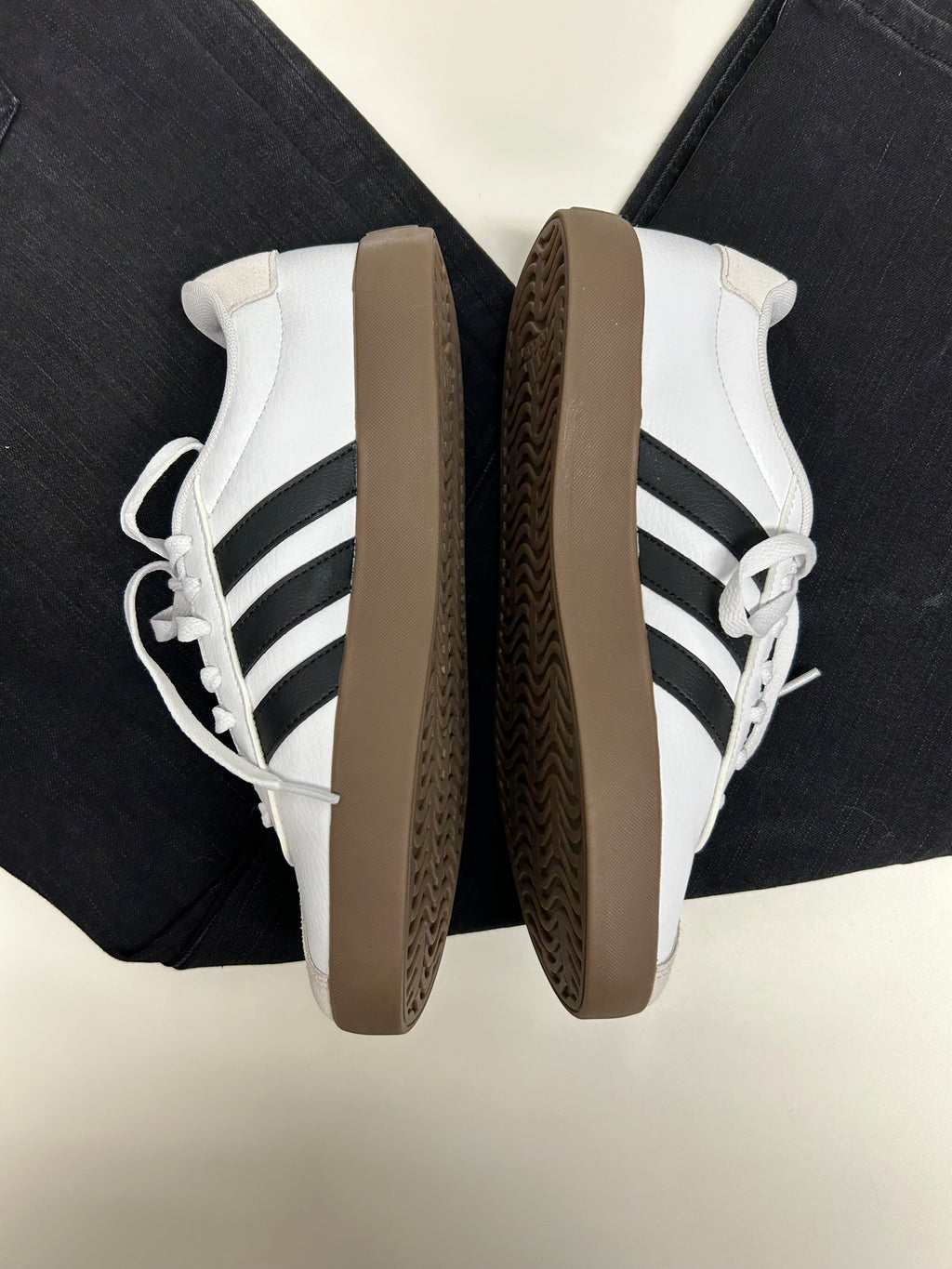 Adidas Sneakers Size 7.5
