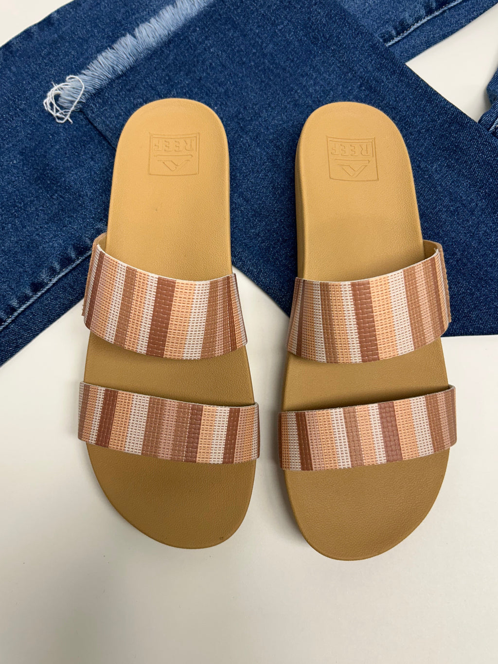 Reef Sandals Size 10