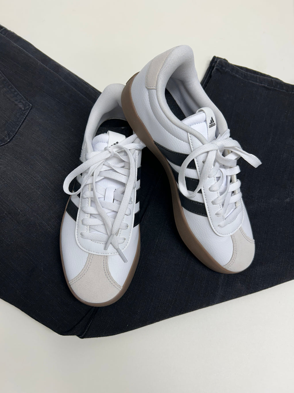 Adidas Sneakers Size 7.5